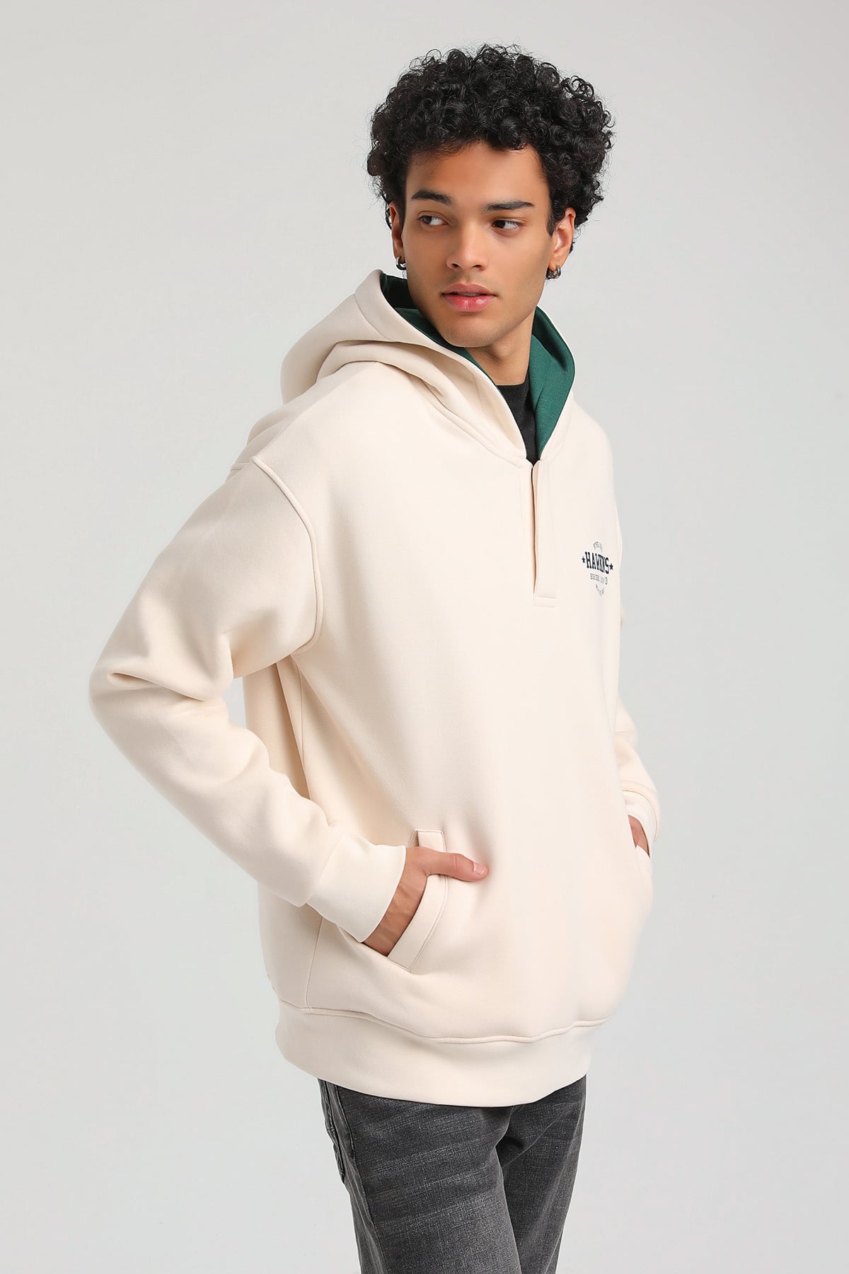 New World Polo Kapşonlu Ekru Slim Fit Hoodie 23FWM64057