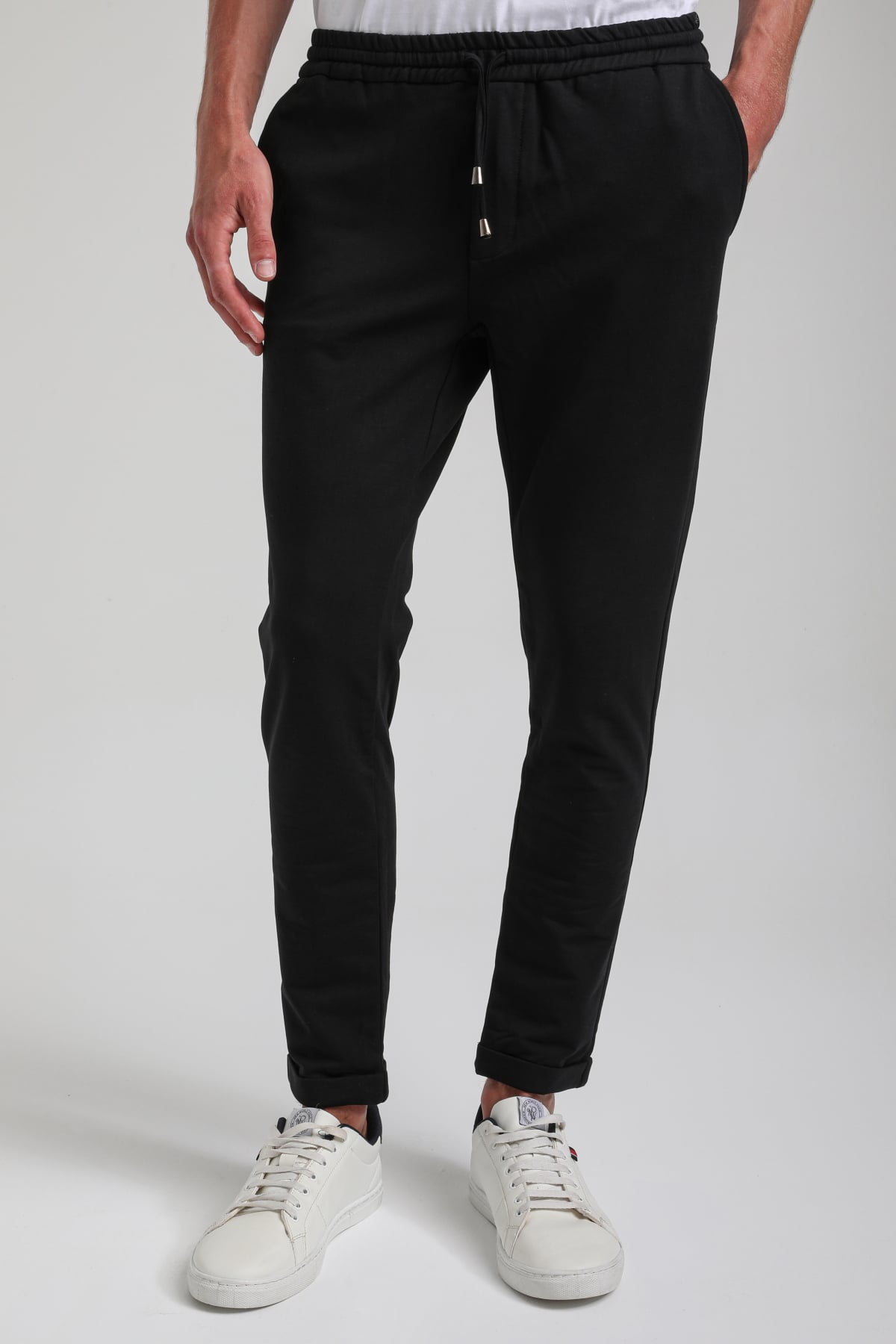 Pantolon Siyah Slim Fit Pantolon 24SSM40001