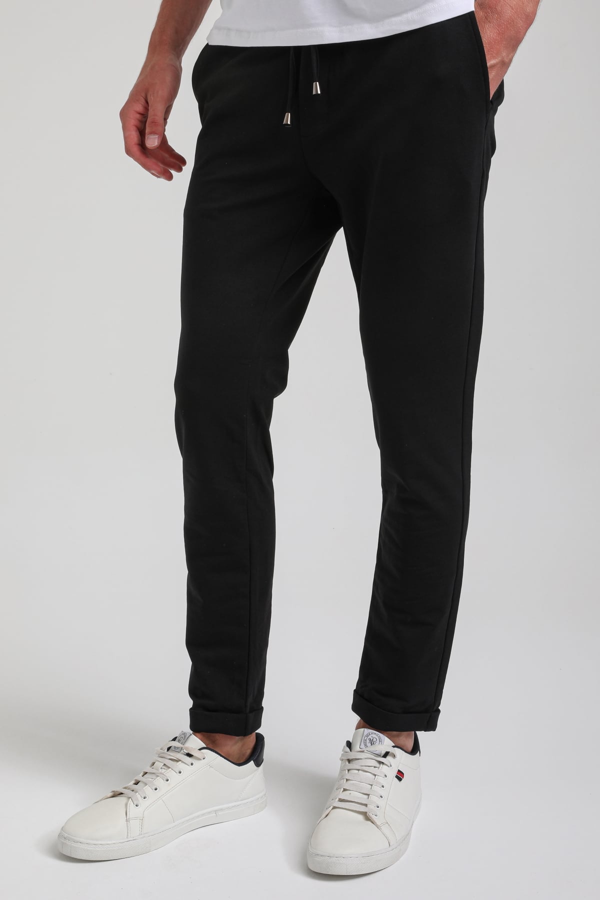 Pantolon Siyah Slim Fit Pantolon 24SSM40001