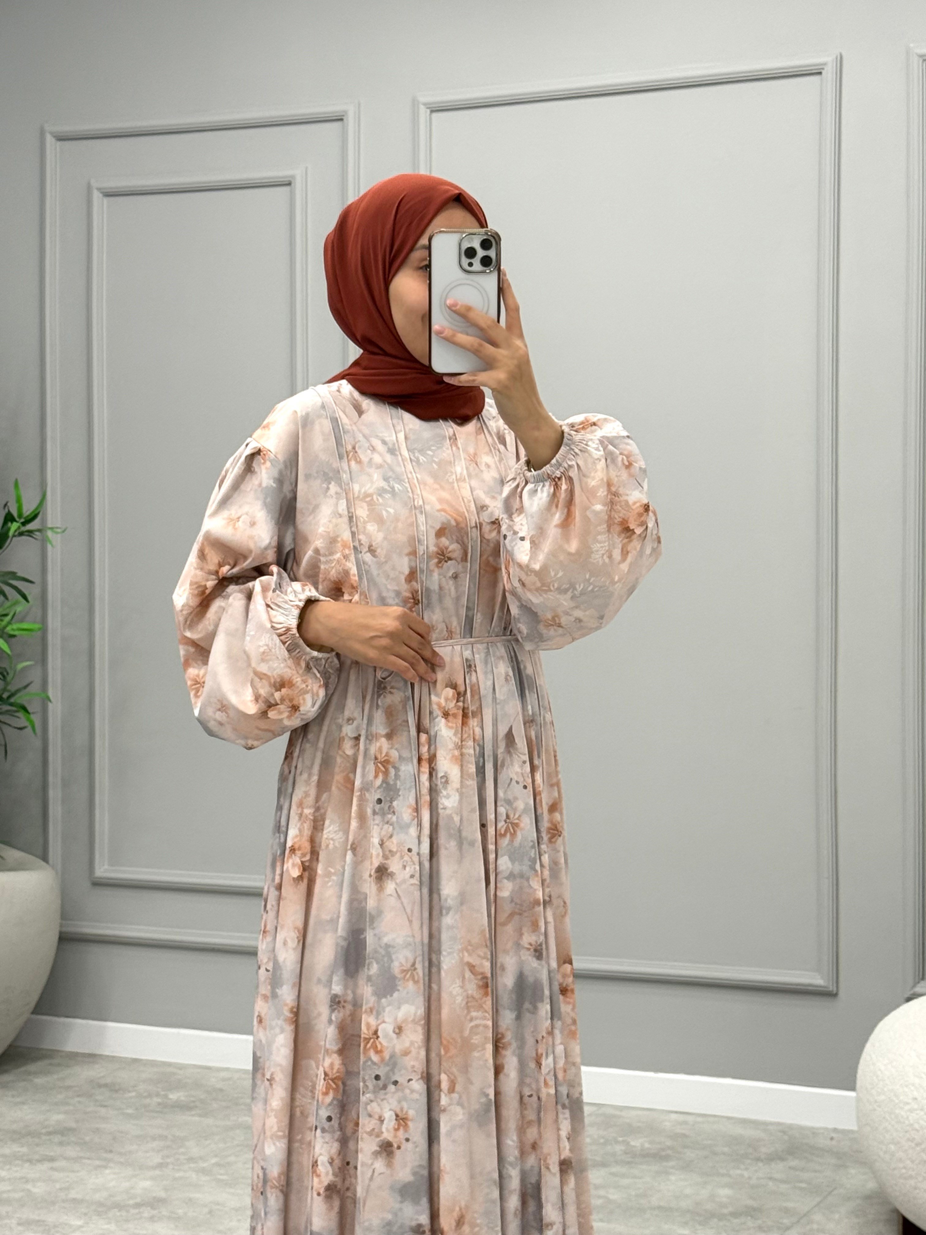 Arven Nakış Detaylı Elbise -Yavru Ağzı