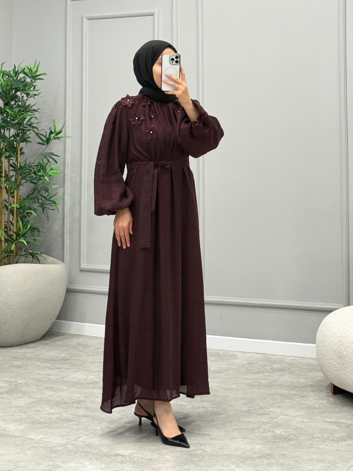 Aven Çiçek Detaylı Elbise -Bordo