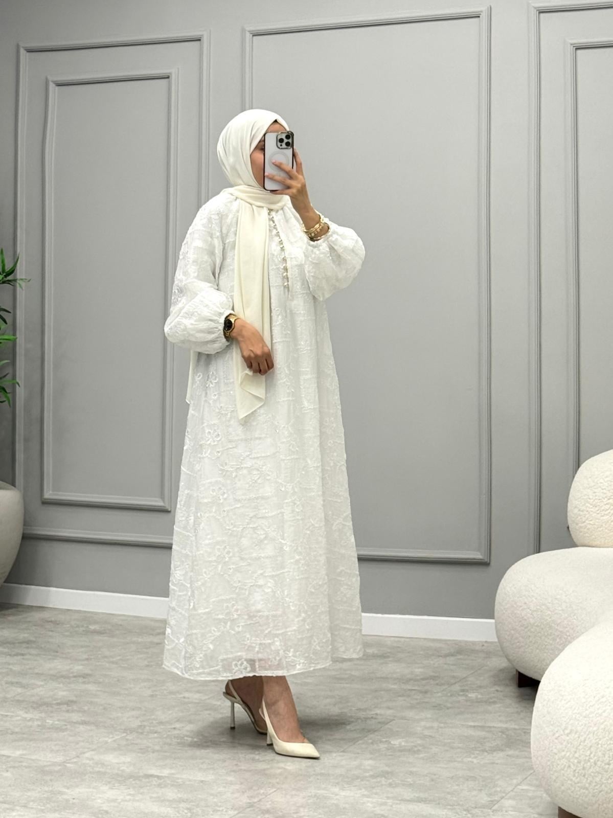 Shıne Payet Detaylı Elbise -Beyaz