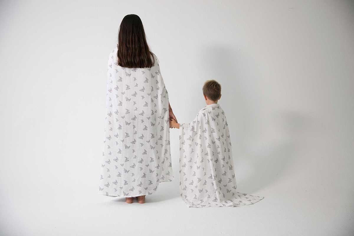 Deux Lapins Iconique Lapin Müslin Bebek Örtüsü