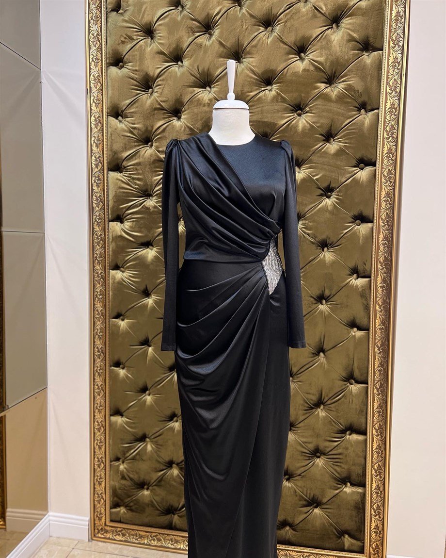 HENNİN ABİYE SİYAH