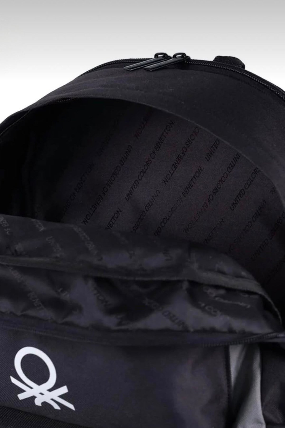 Benetton Erkek Çocuk Fonksiyonel Sırt Çantası Siyah
