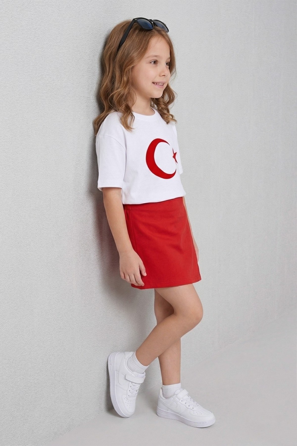 DMB Kız Çocuk 4-9 Yaş Gabardin Şort Etek Kırmızı