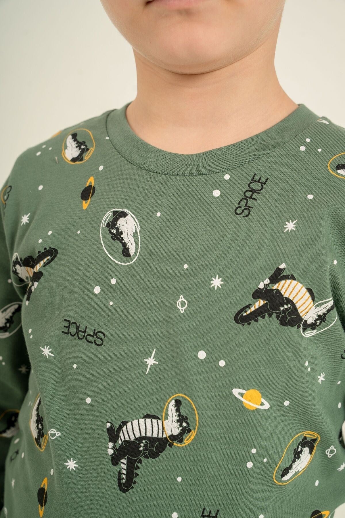 Rolypoly Erkek Çocuk 3-9 Yaş Desenli Pijama Takımı Haki