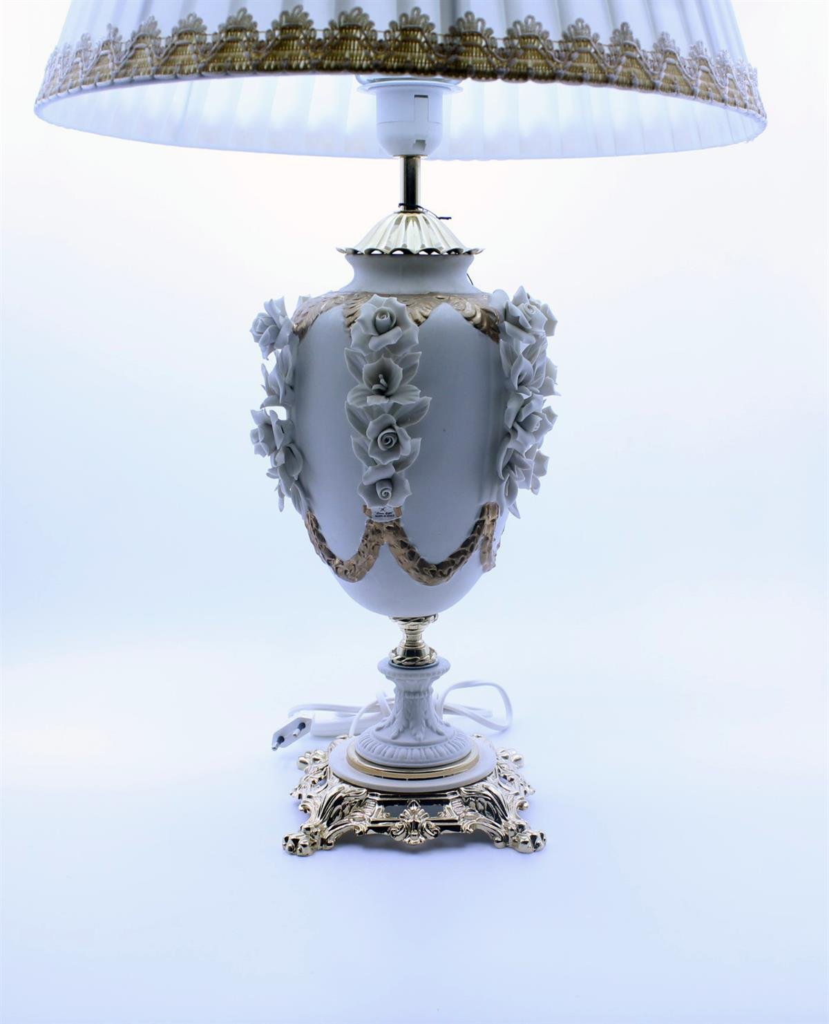 Design of LuxuryDESIGN OF LUXURYM-005674B.LORA KEMIK ABAJUR