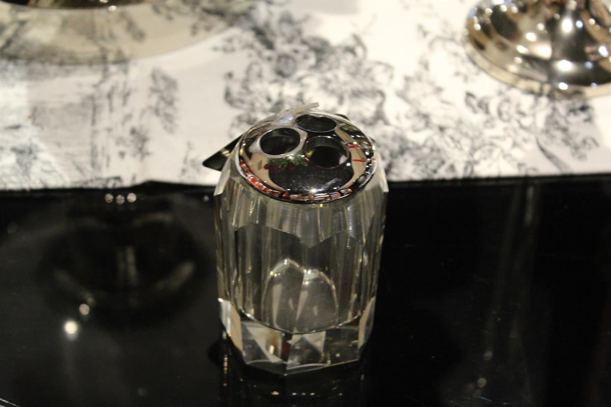 Design of LuxuryDESIGN OF LUXURYM-000623INGOD15472 STRATA DİŞ FIRÇALIK | designofluxury.com.tr INGOD15472 STRATA DİŞ FIRÇALIK