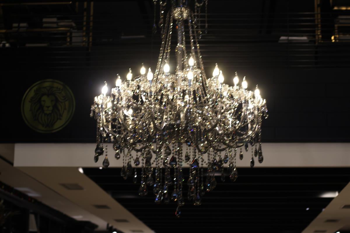 Design of LuxuryDESIGN OF LUXURYM-001891Büyük Görkemli Avize | designofluxury.com.tr Büyük Görkemli Avize