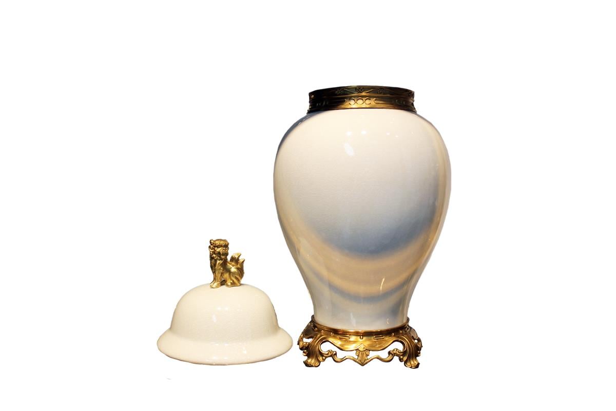 Design of LuxuryDESIGN OF LUXURYM-0052621QD-CTL-039 PEGASUS ASLAN DETAYLI BEYAZ VAZO