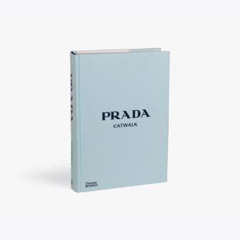 Design of LuxuryDESIGN OF LUXURYM-004284KİTAP PRADA CATWALK | designofluxury.com.tr KİTAP PRADA CATWALK