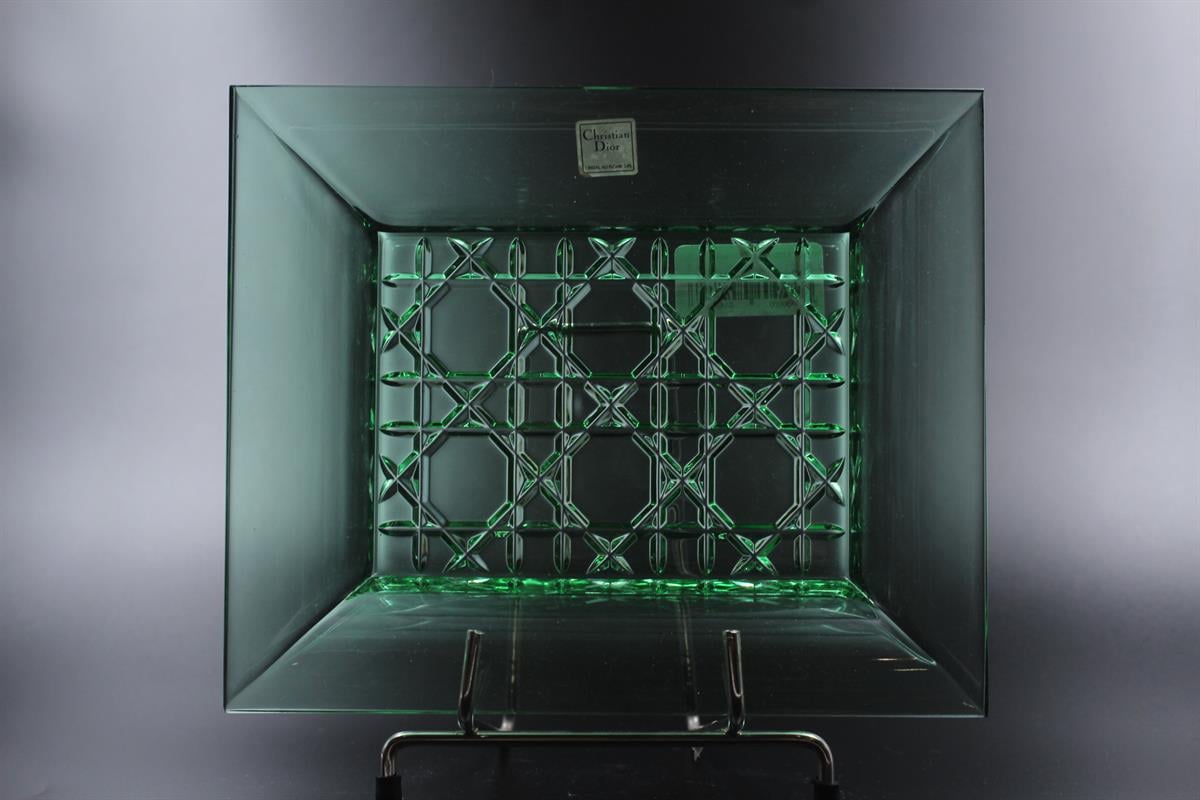 Design of LuxuryDESIGN OF LUXURYM-005726ITHAL KRISTAL KÜL TABLASI