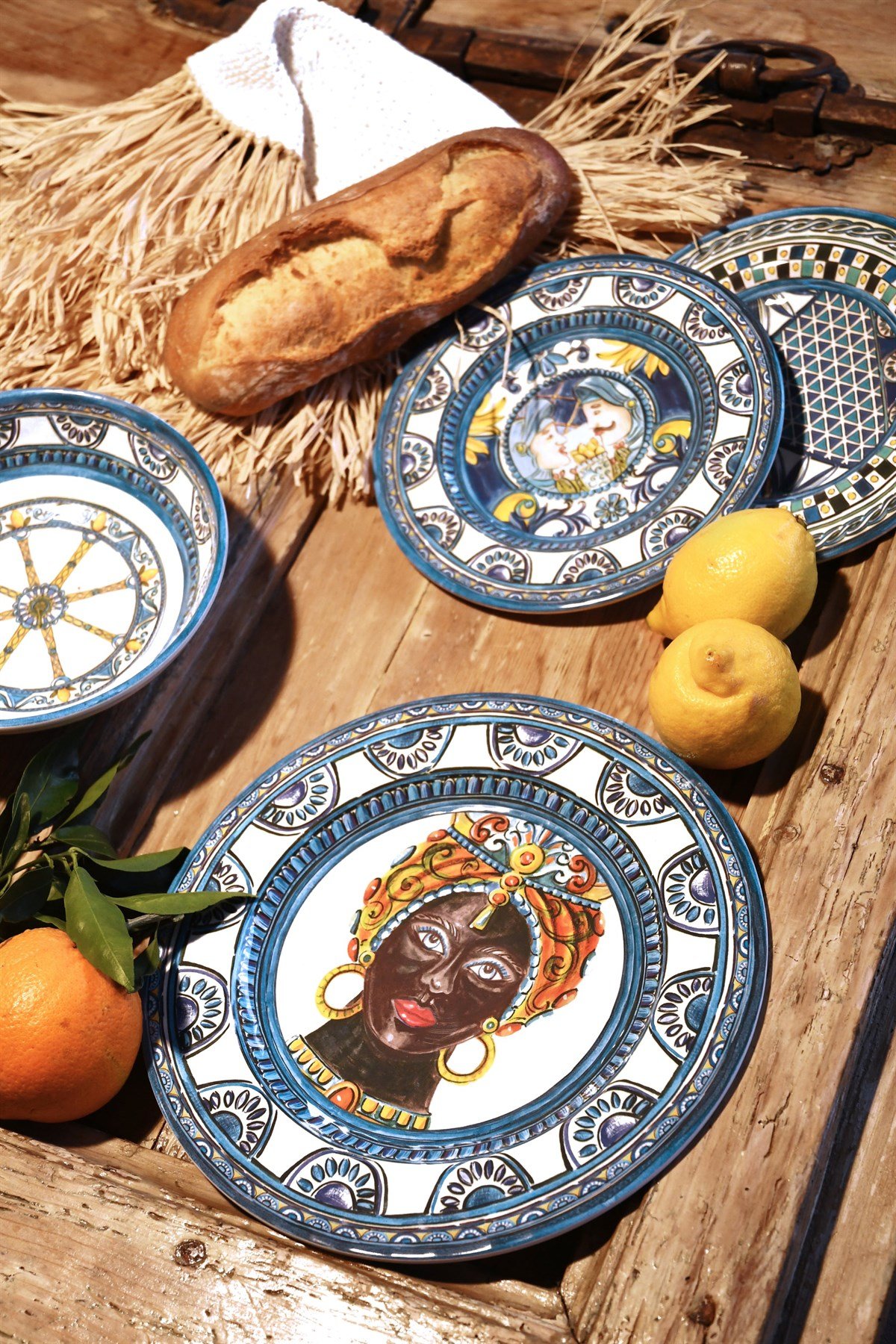 DESIGN OF LUXURYM-004179Mavi Barok Yemek Tabağı 28 Cm | designofluxury.com.tr Mavi Barok Yemek Tabağı 28 Cm