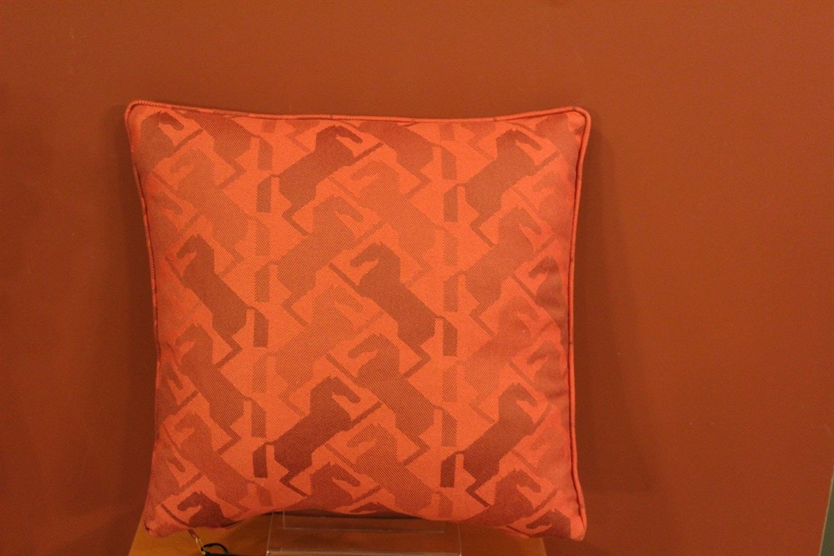 DESIGN OF LUXURYM-005022-9Yastık 48