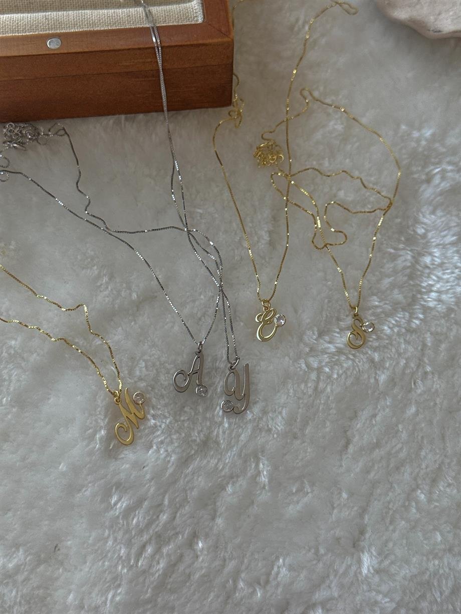 Kişiye Özel Taşlı Harf Kolye - 925 Ayar Gümüş