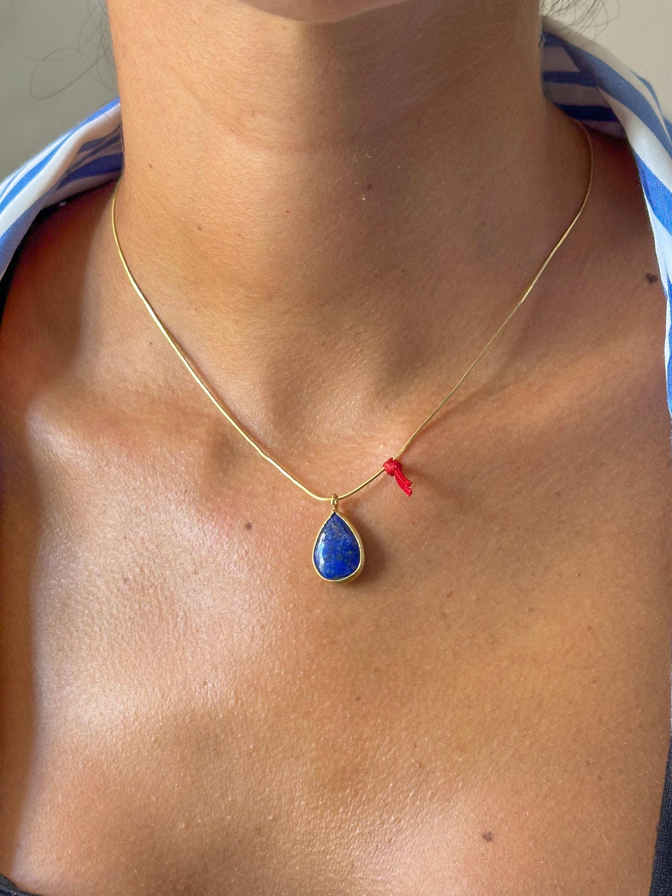 Lapis Taşlı Kırmızı İpli Kolye - 925 Ayar Gümüş