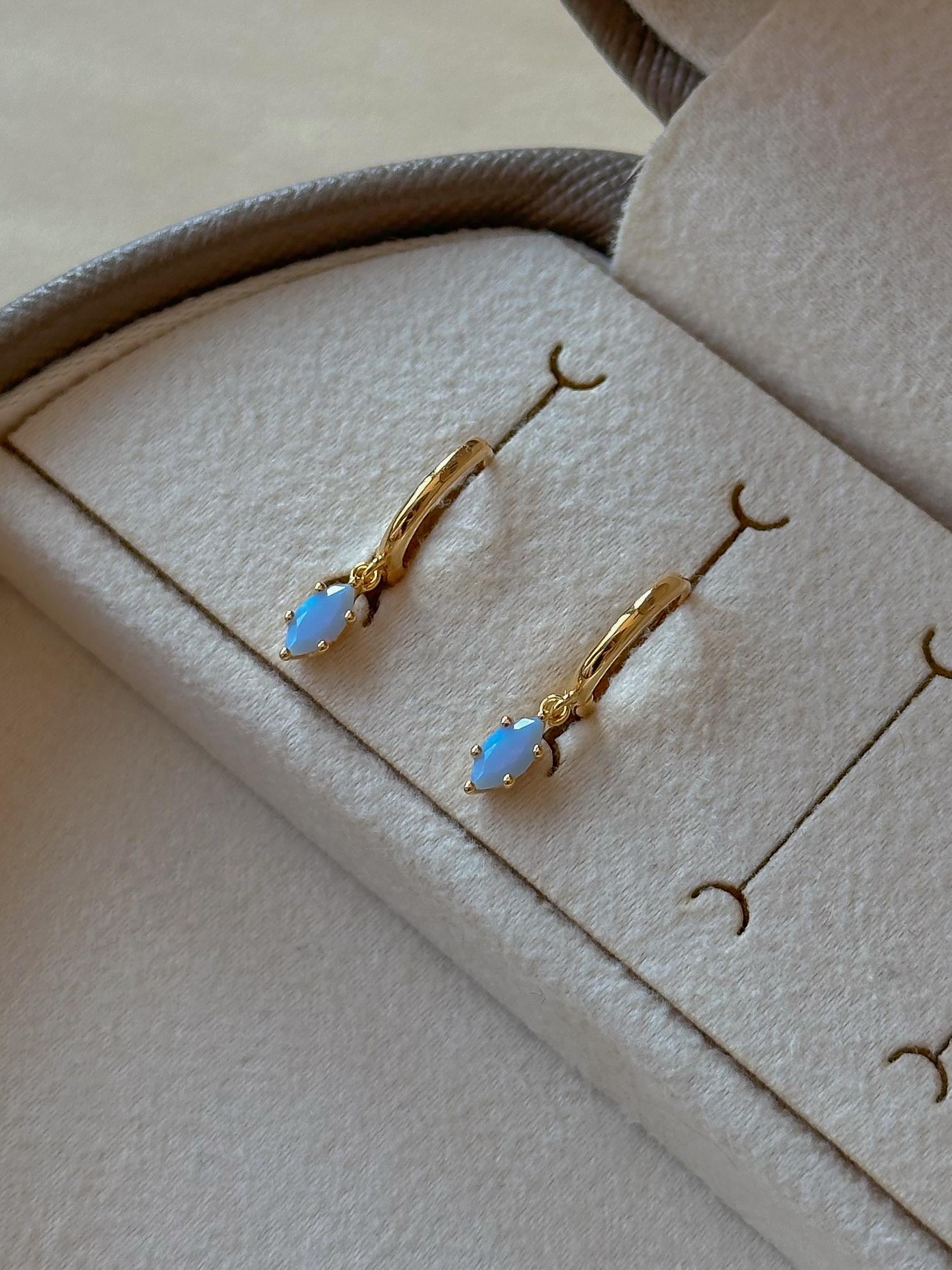 Turkuaz Taşlı Küpe -  925 Ayar Gümüş