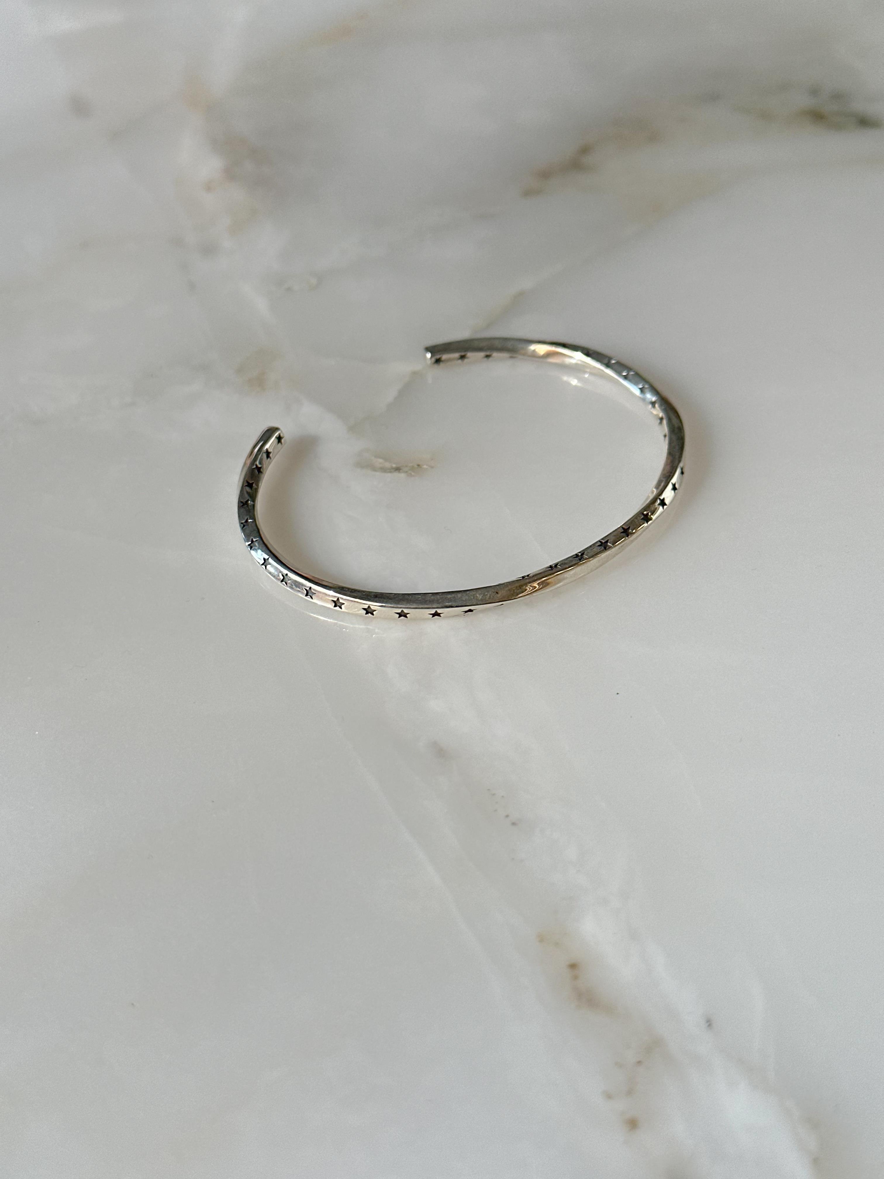 Yıldız Figürlü Erkek Bilezik  - 925 Ayar Gümüş