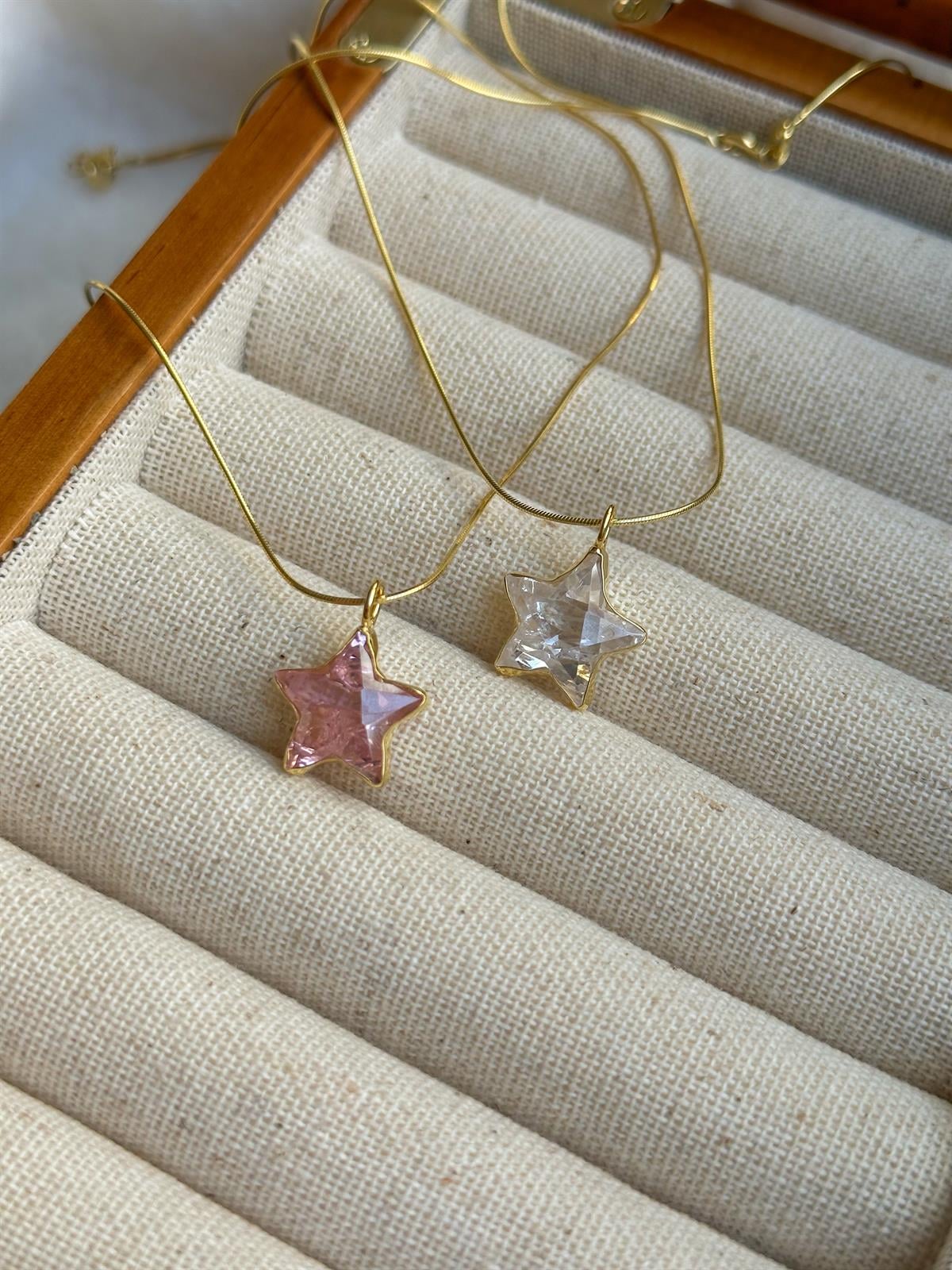 Yıldız Figürlü Zirkon Kolye - 925 Ayar Gümüş