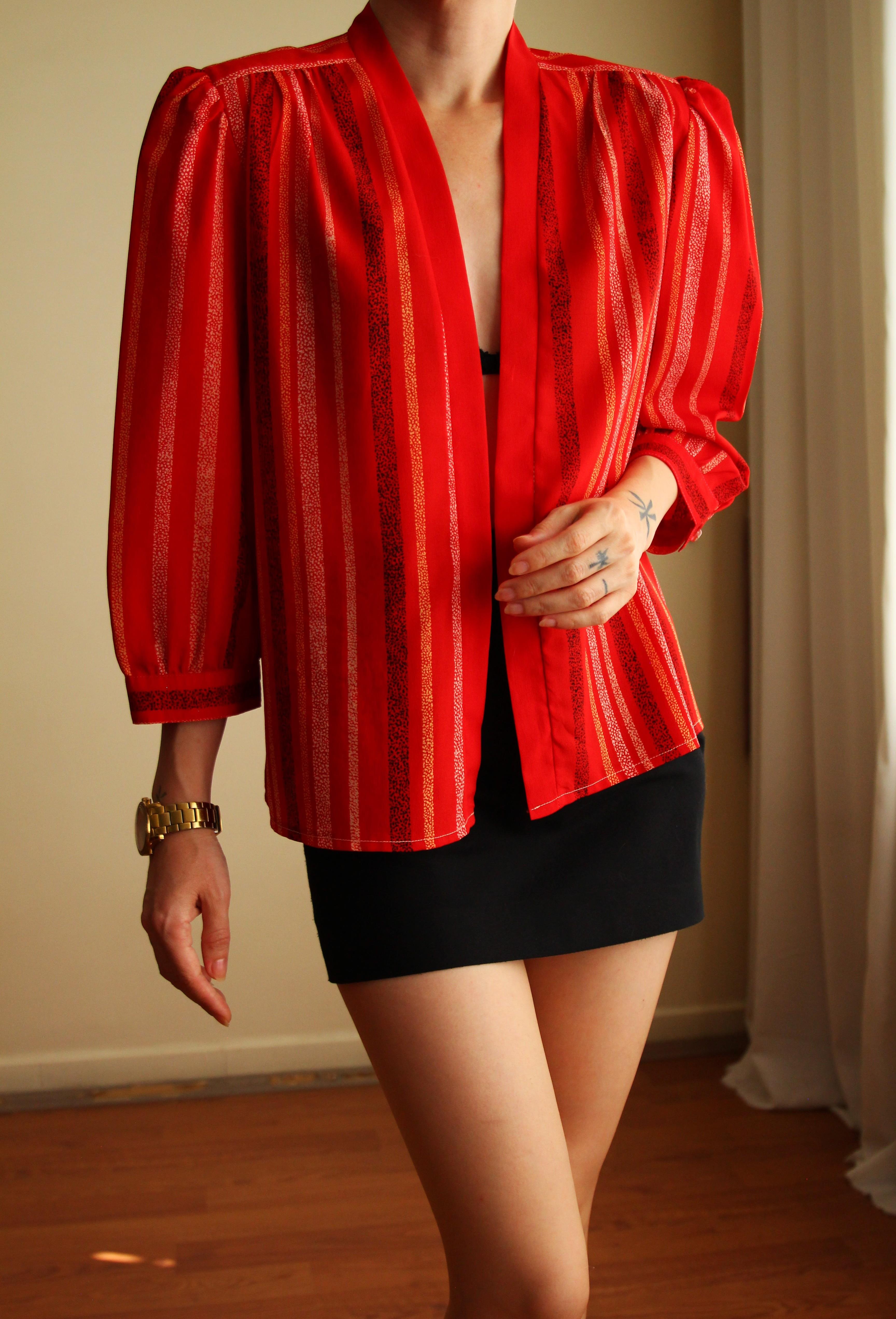 1970s Hand Tailored Kırmızı Vintage Bluz 