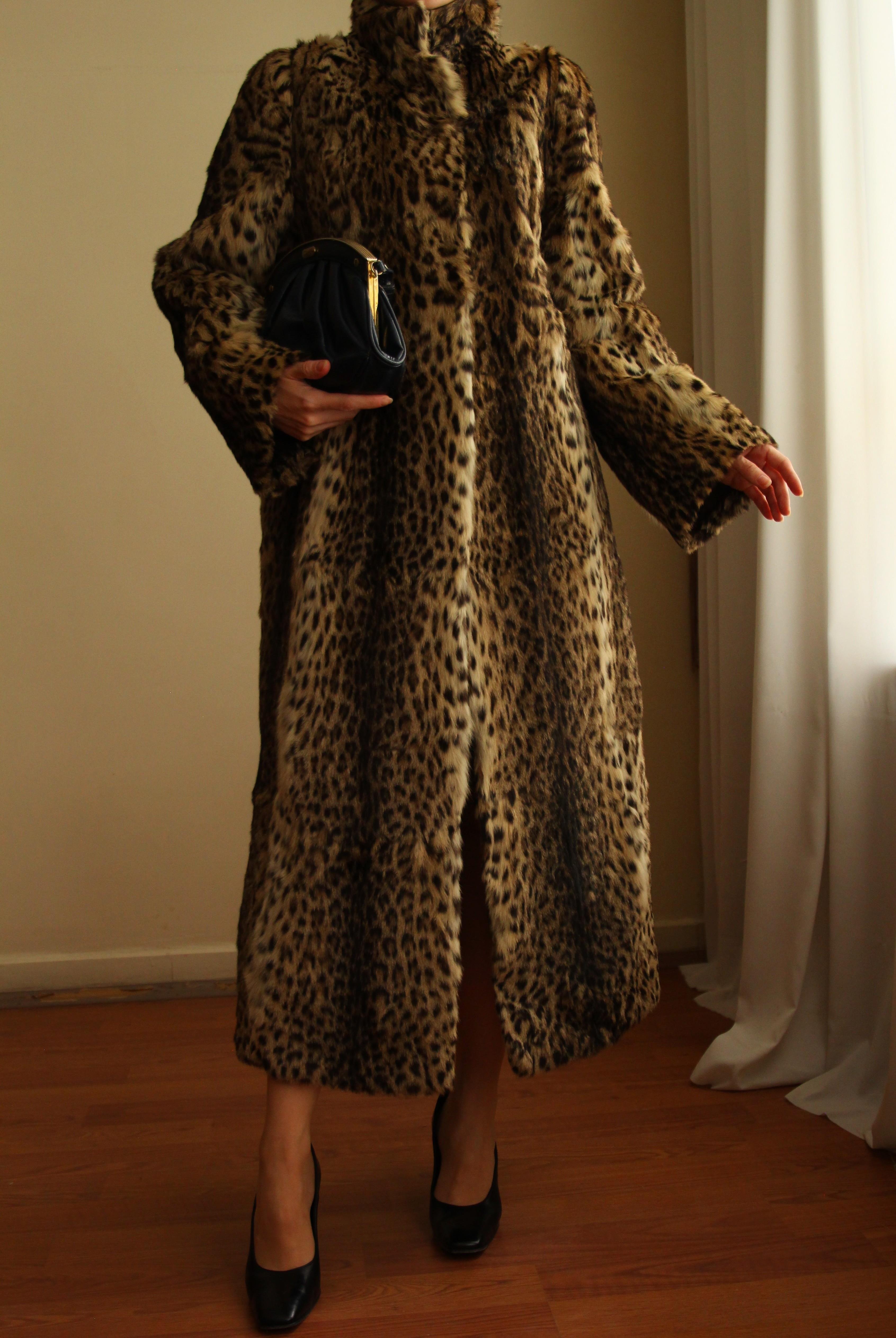 1980s Pelze Burkhardt Exclusive Pelze Augsburg Tailored Original Leopard Fur