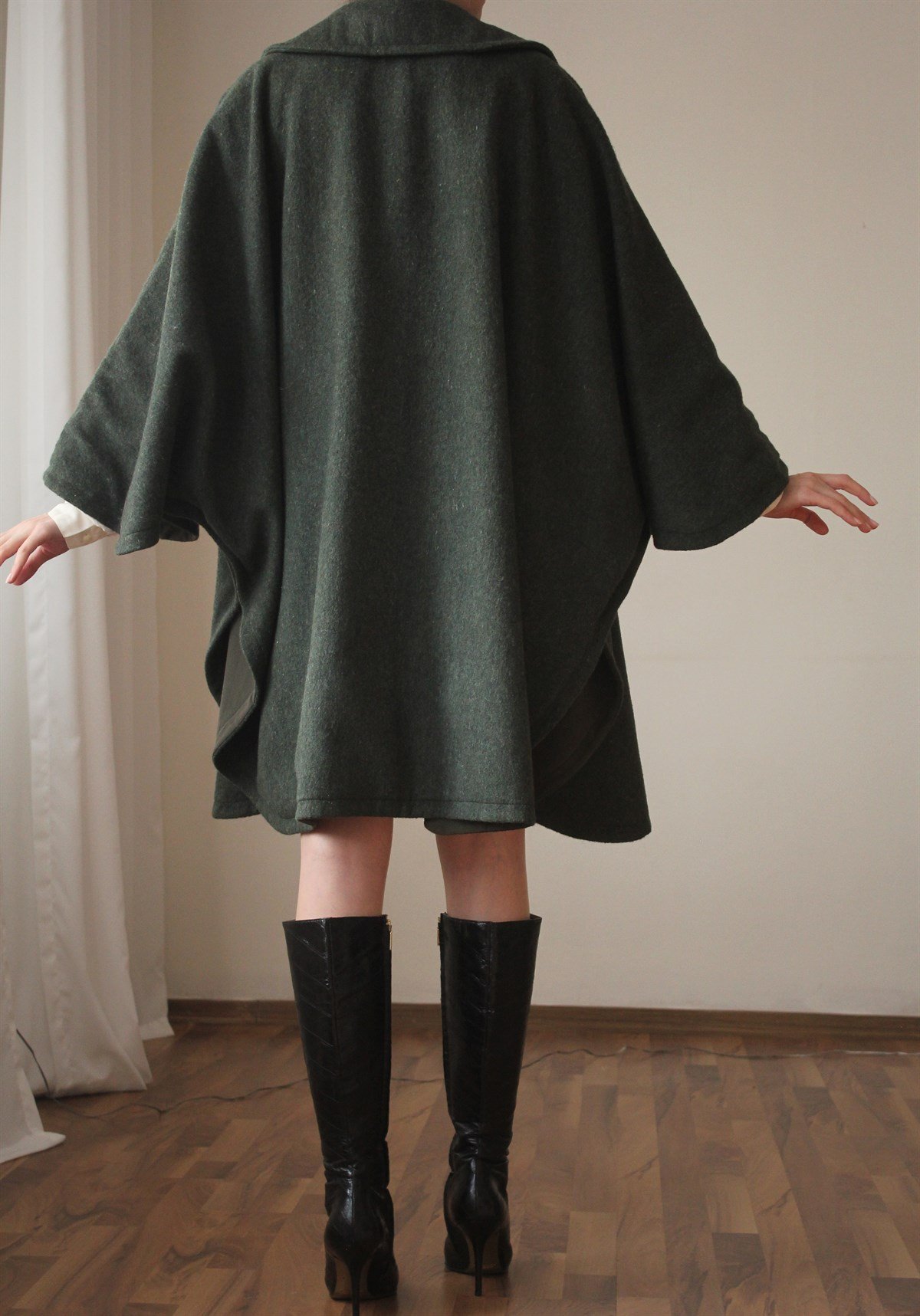 Tailored Haki Vintage Yün Panço