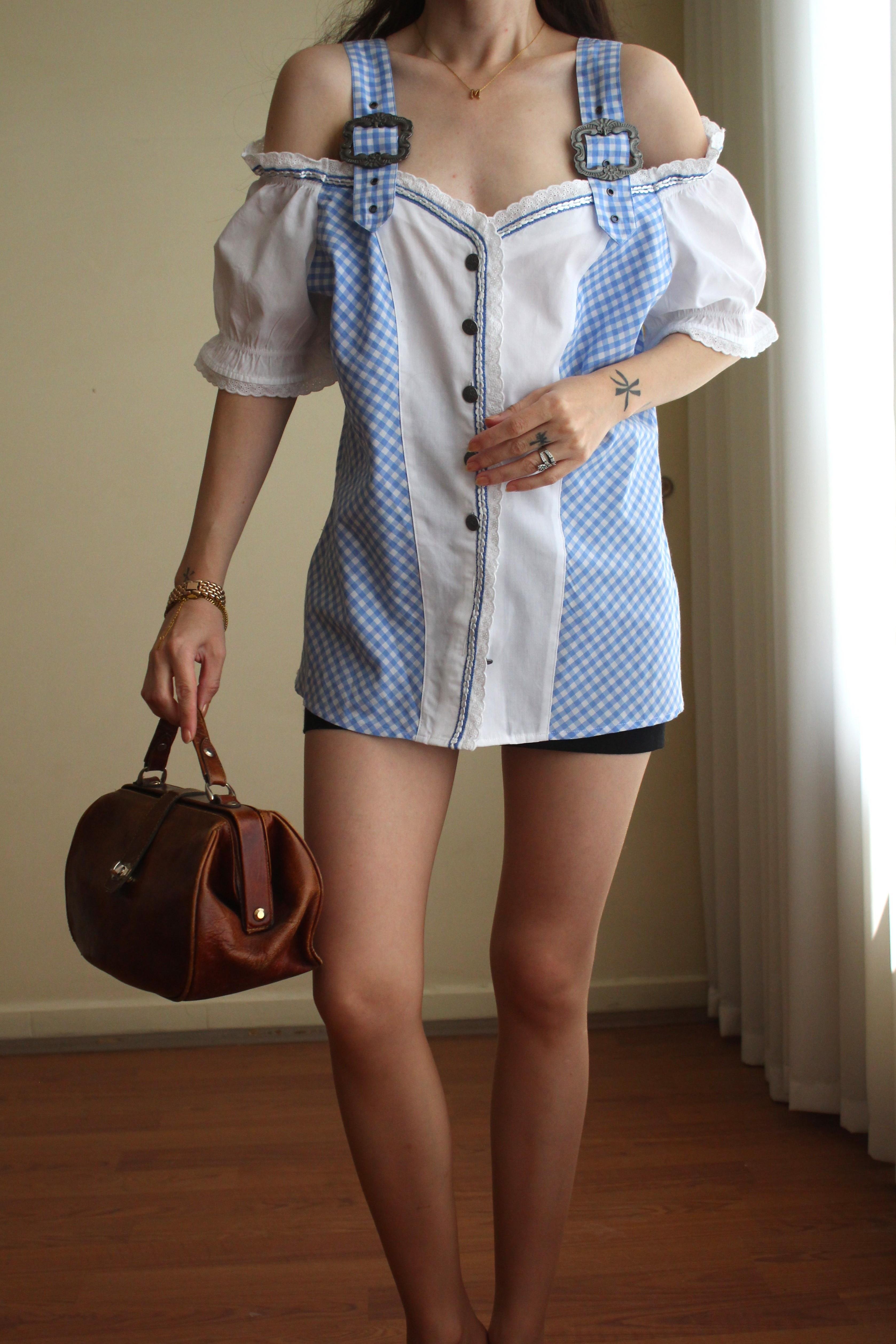 Vintage Bluz Top
