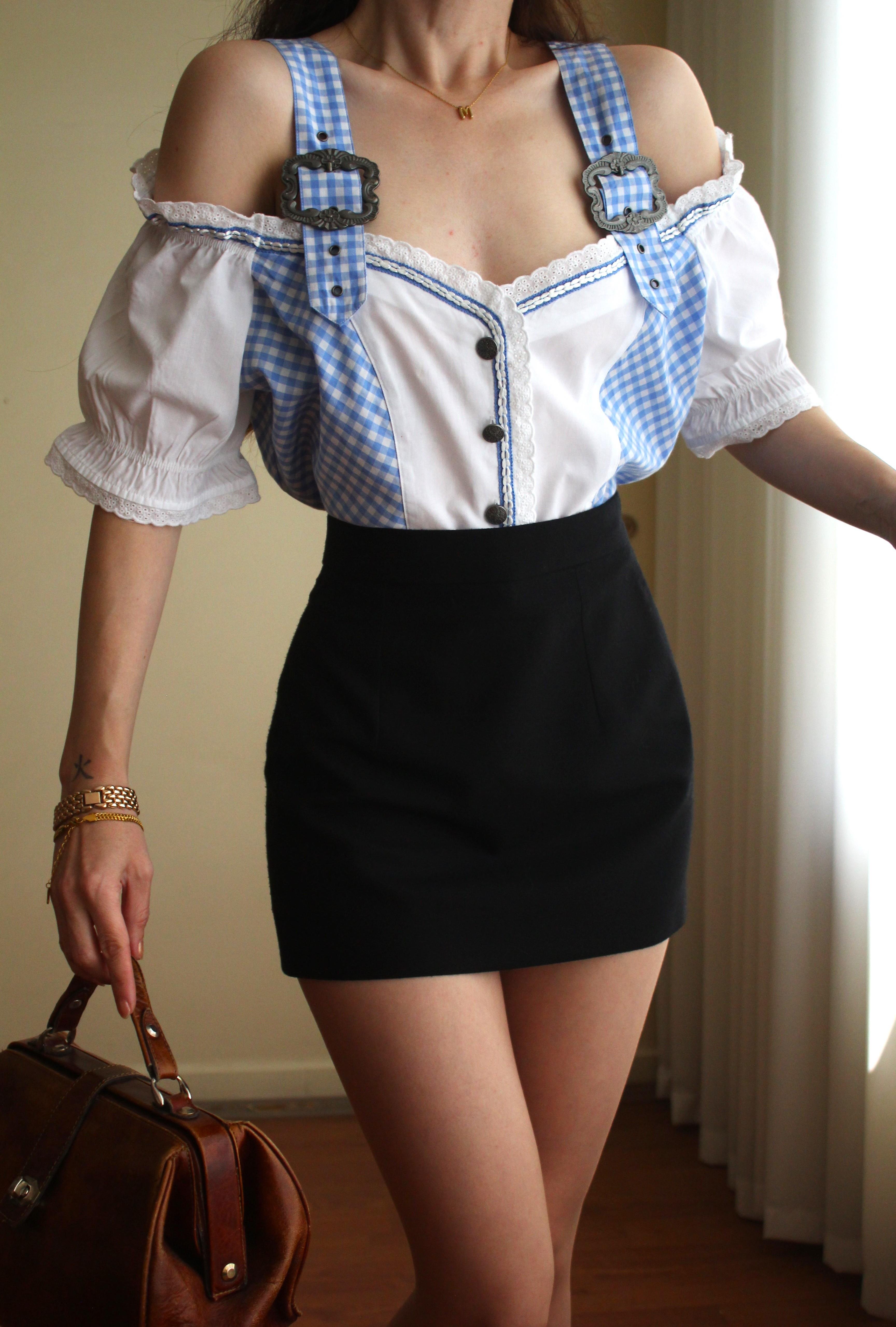 Vintage Bluz Top