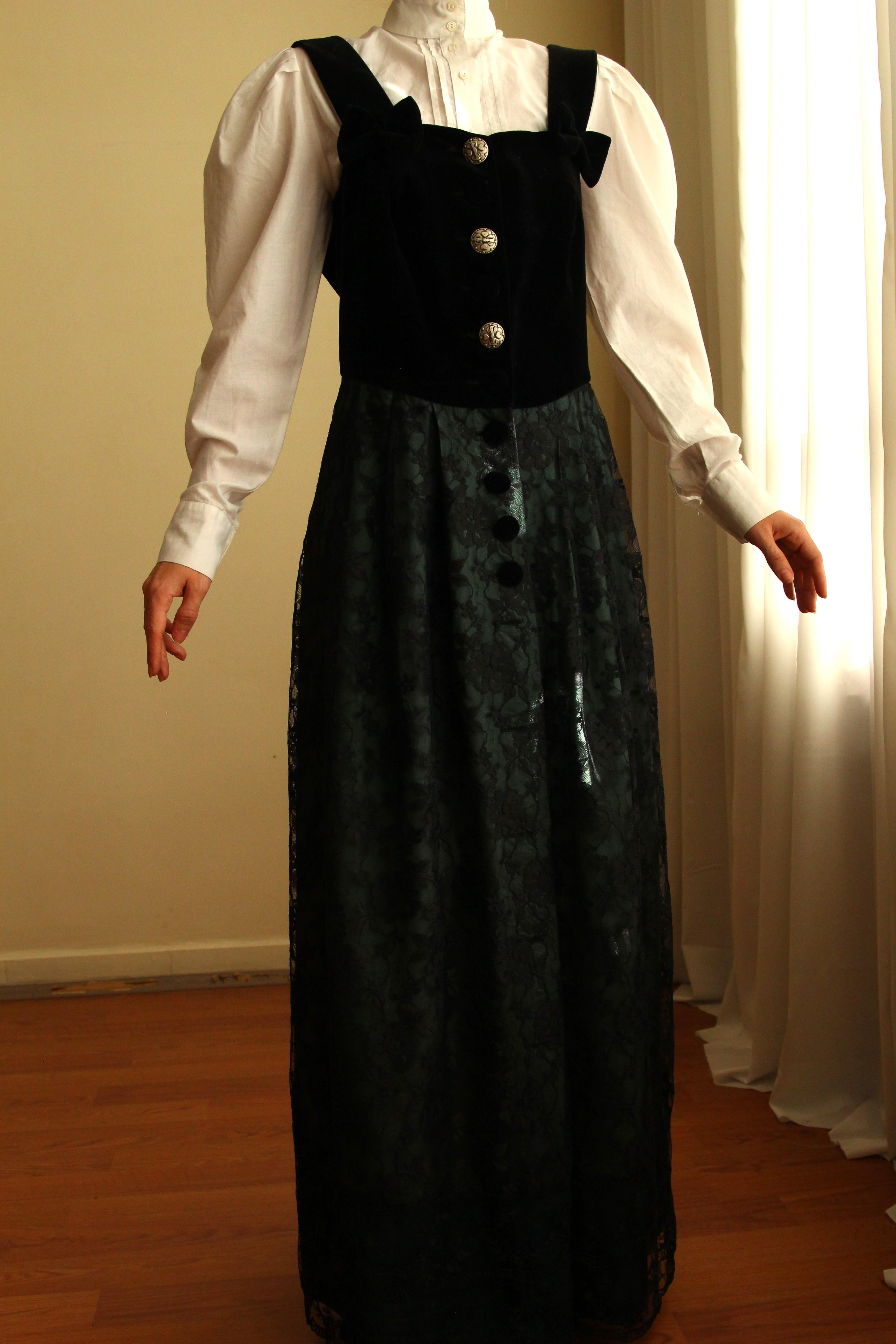 Vintage Elbise