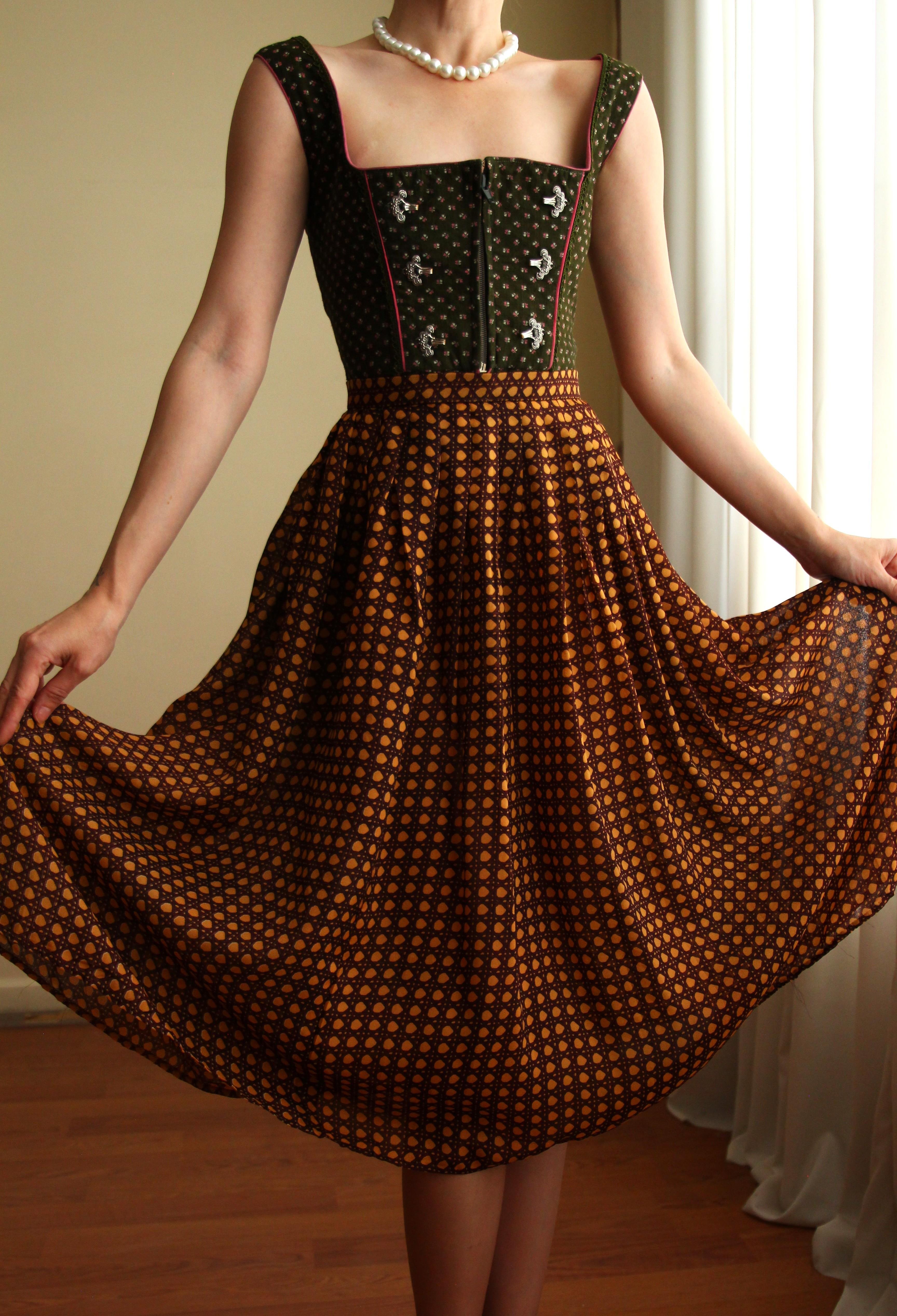 Vintage Etek