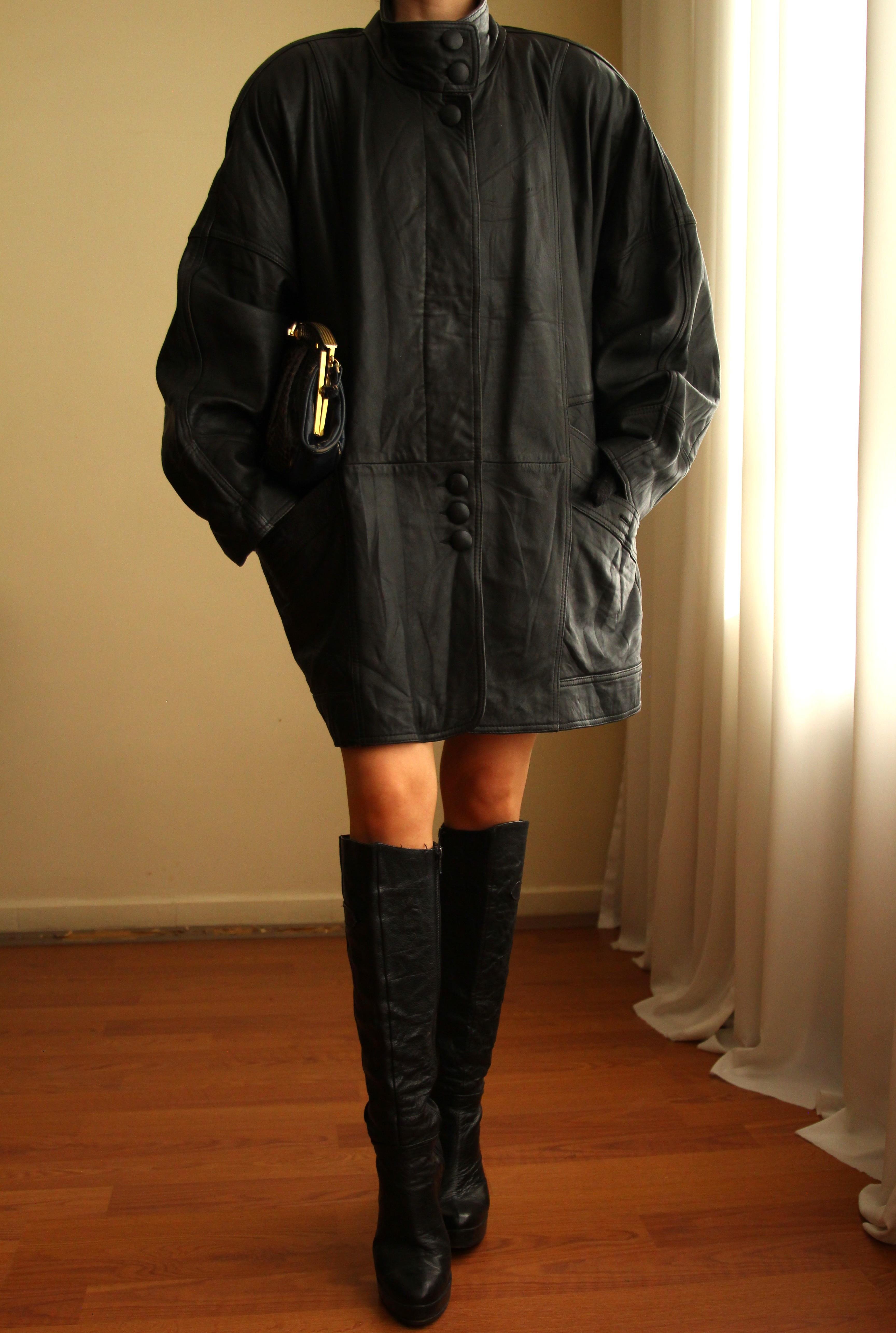 Vintage Leather Mont