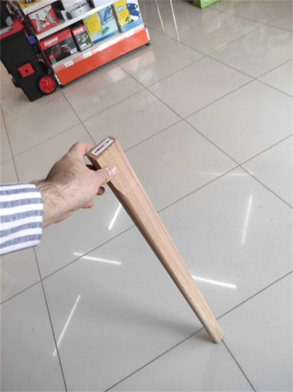 MarkasızHırdavat Malzemeleri Balta Sapı