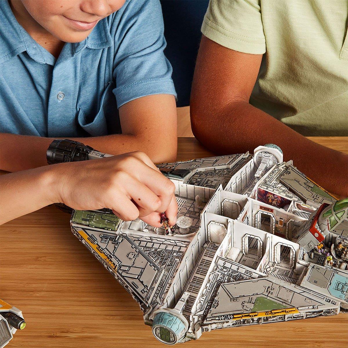 SW J0301 Star Wars Ghost Araç ve Mikro Figür Set