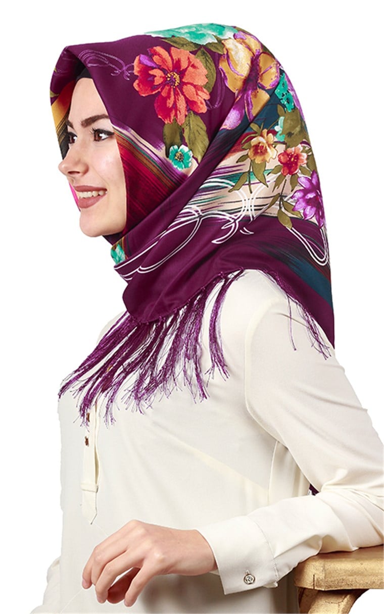 111-0022-02 PİRAMİT PÜSKÜLLÜ EŞARP