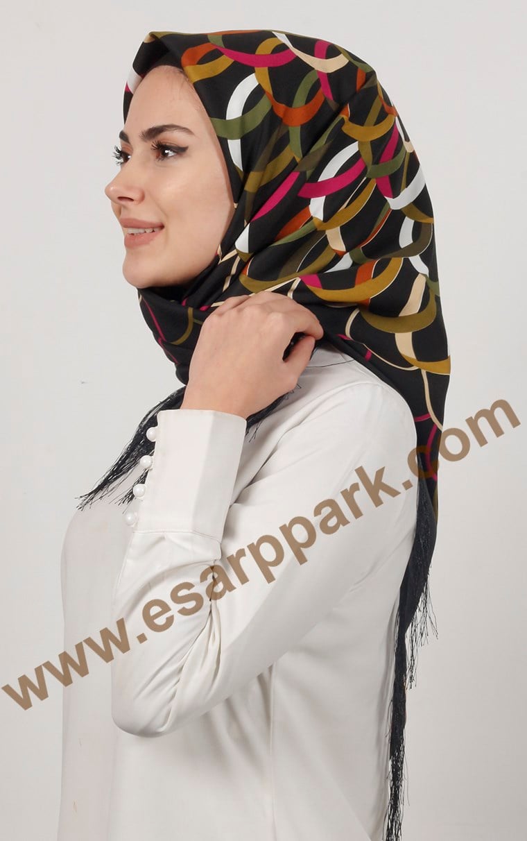 111-0006-06 PİRAMİT PÜSKÜLLÜ EŞARP 