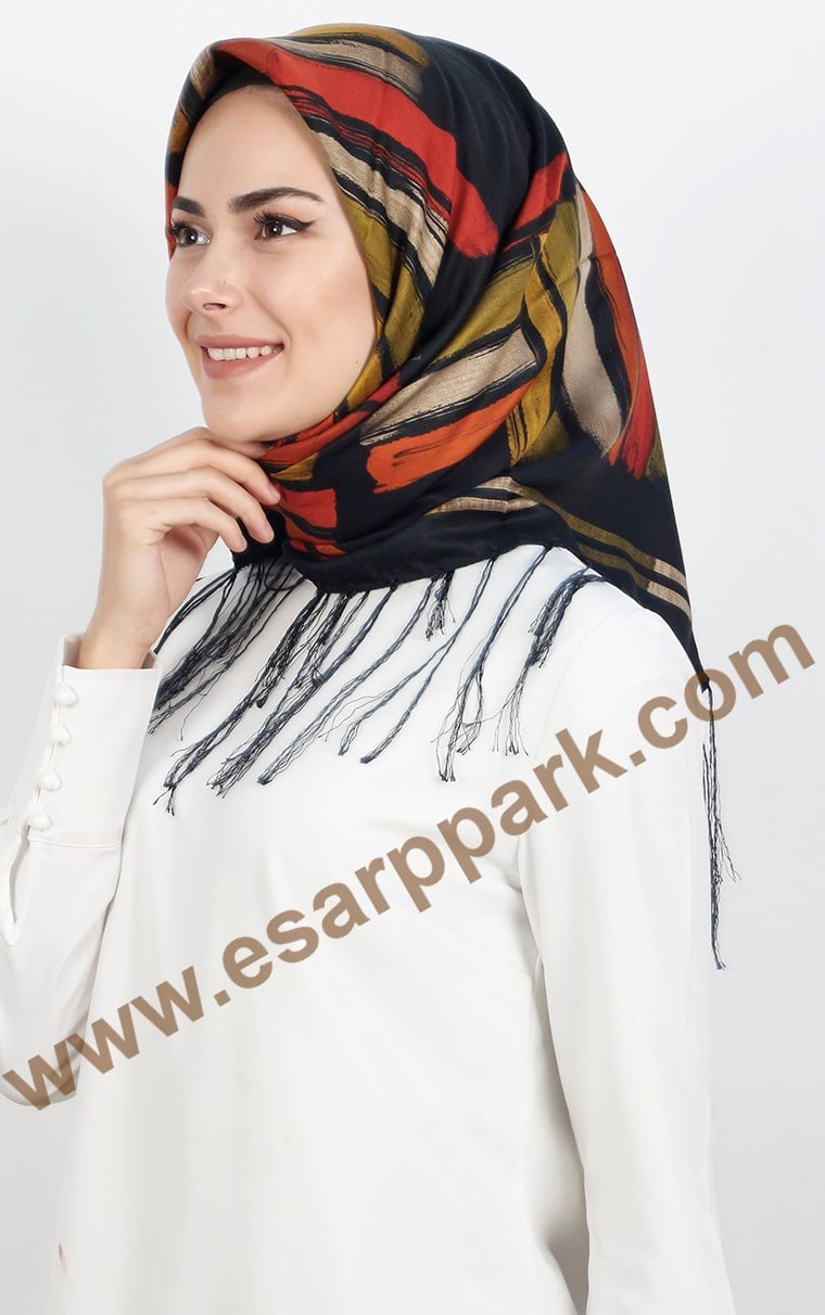 111-0011-17 PİRAMİT PÜSKÜLLÜ EŞARP