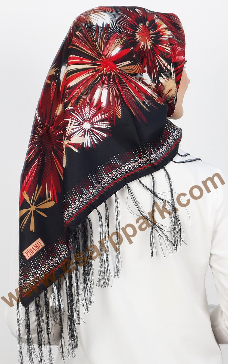 111-0011-20 PİRAMİT PÜSKÜLLÜ EŞARP