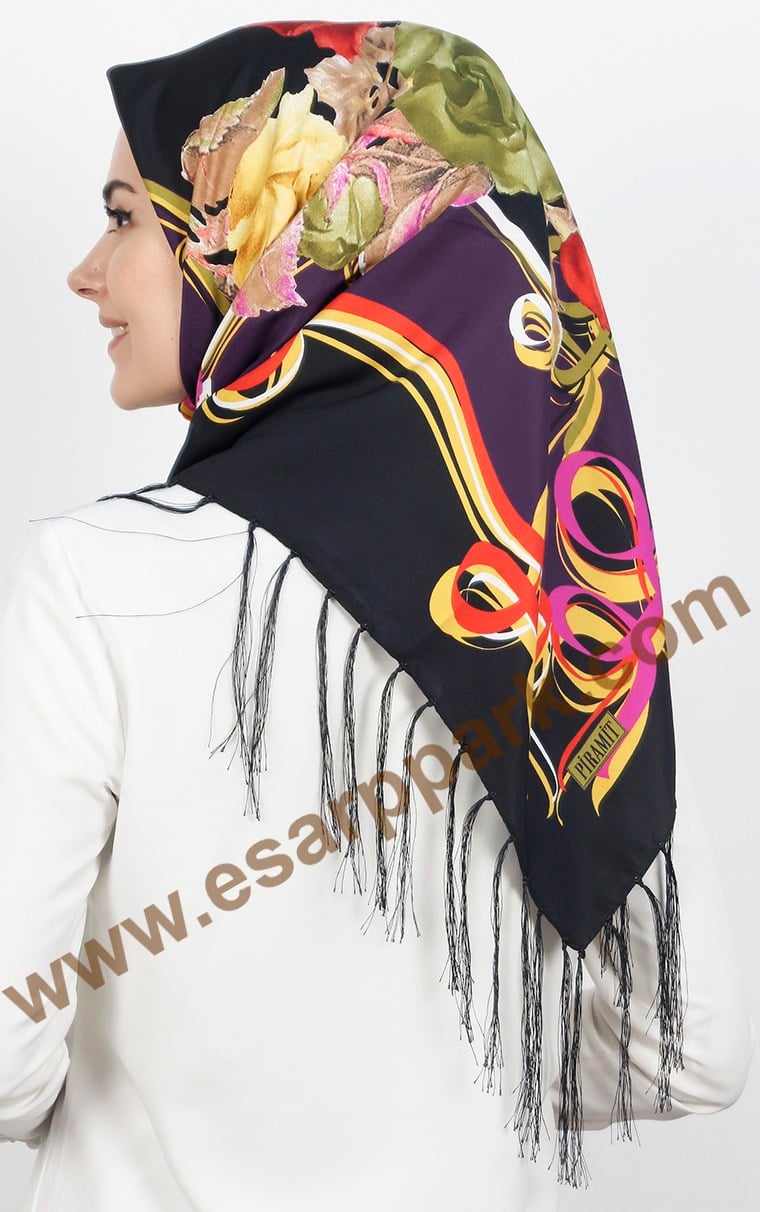 111-0012-11 PİRAMİT PÜSKÜLLÜ EŞARP