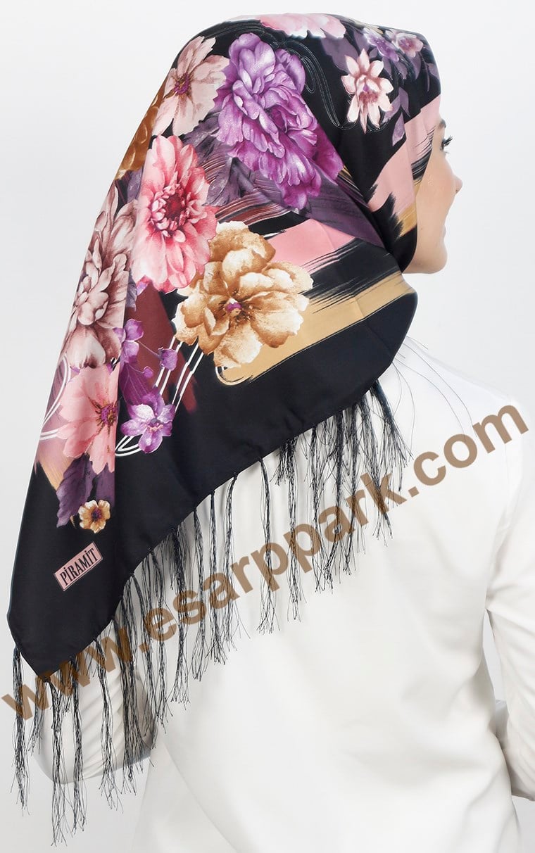 111-0013-10 PİRAMİT PÜSKÜLLÜ EŞARP