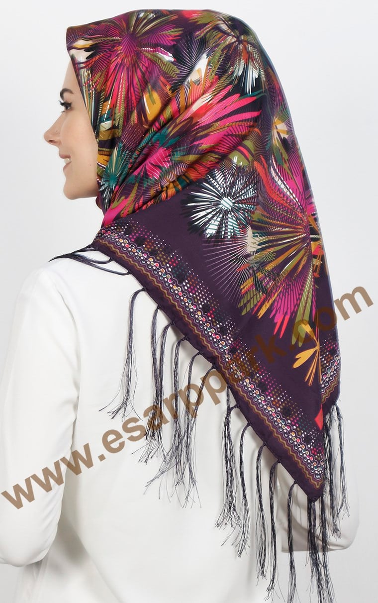 111-0016-09 PİRAMİT PÜSKÜLLÜ EŞARP