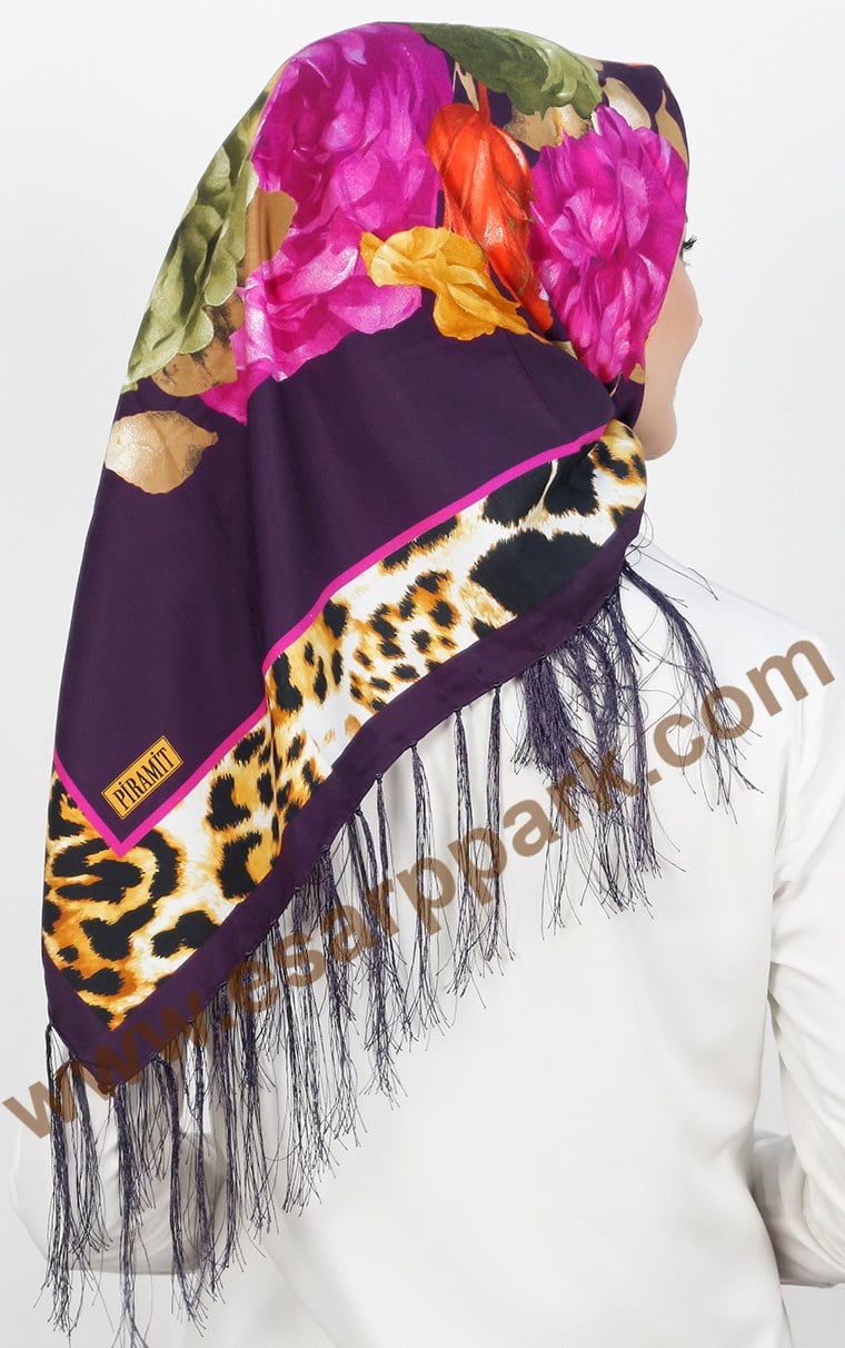 111-0019-05 PİRAMİT PÜSKÜLLÜ EŞARP