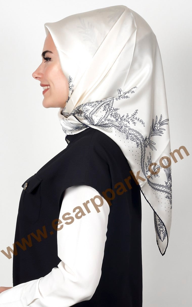 1394-8 SARAR İPEK EŞARP 