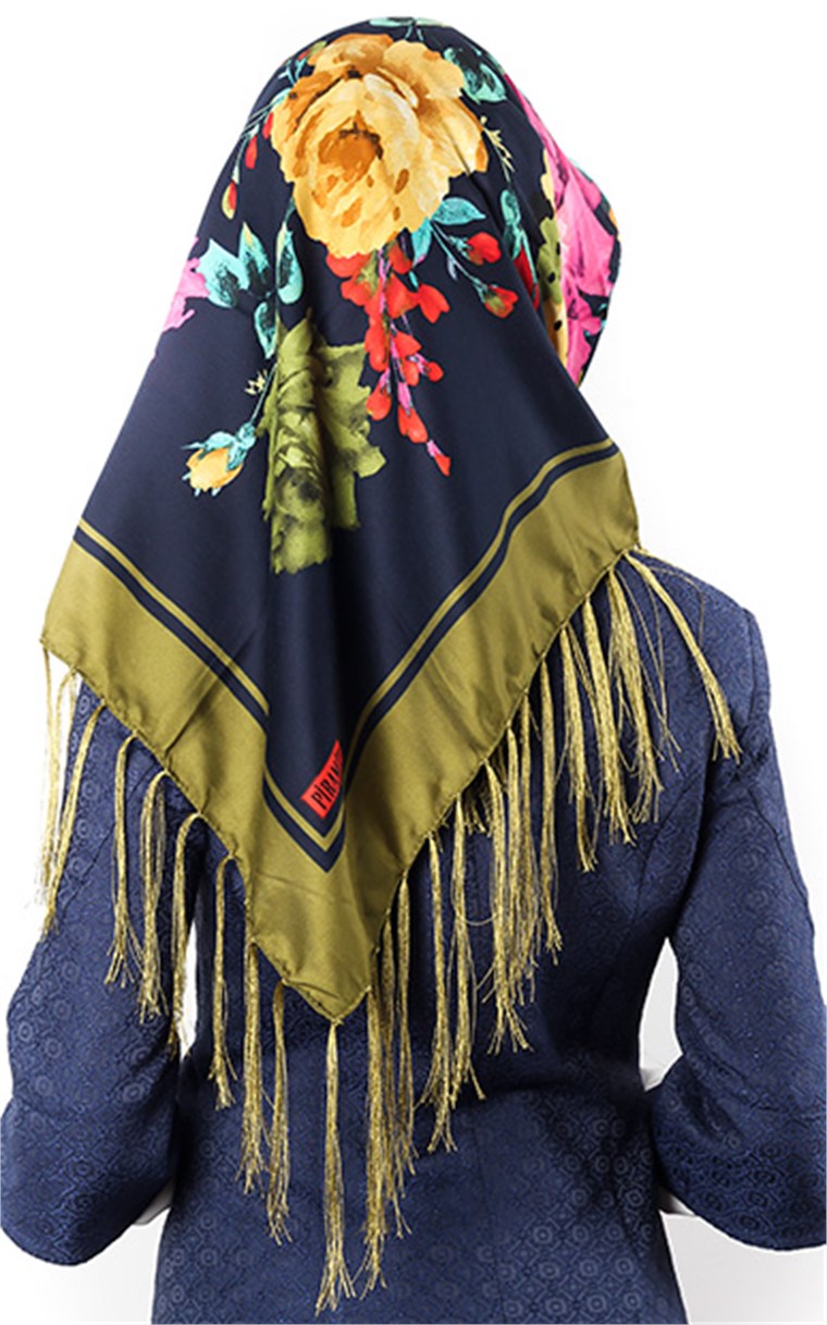 111-0012-13 PİRAMİT PÜSKÜLLÜ EŞARP