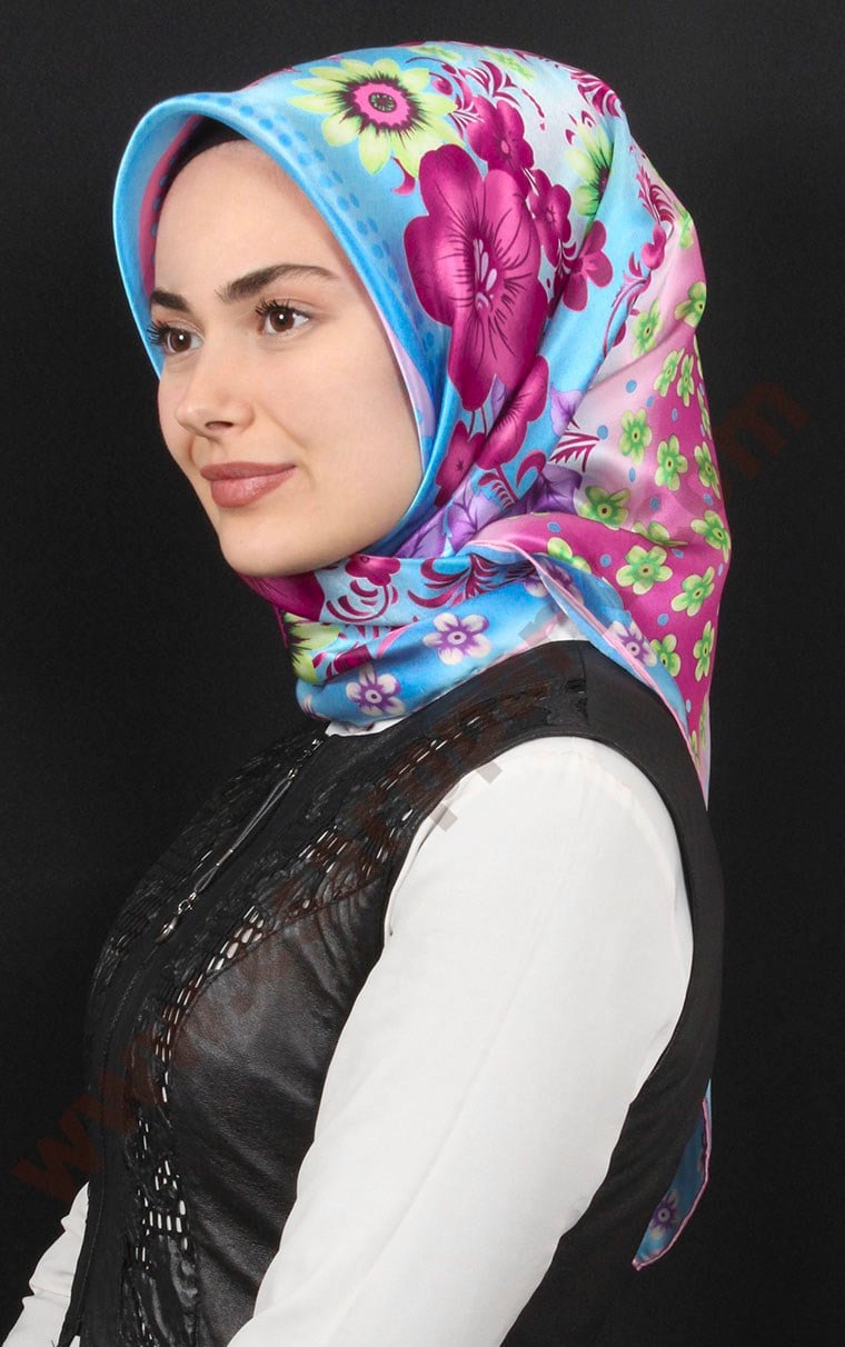 528-0001-14 %30 İPEK EŞARP