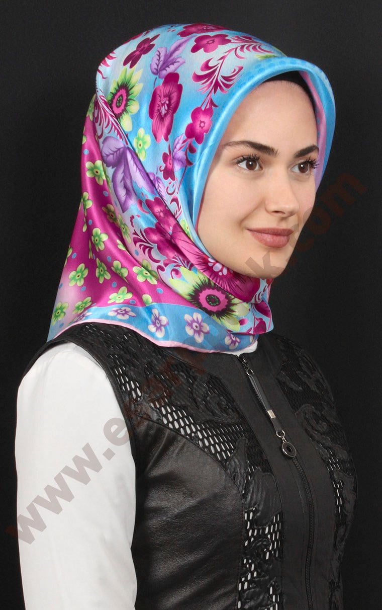 528-0001-14 %30 İPEK EŞARP
