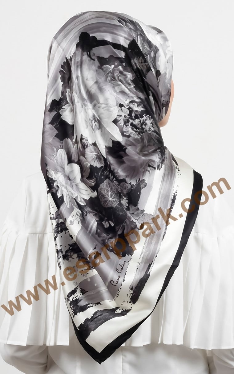 6242230-312 PIERRE CARDIN SİYAH BEYAZ