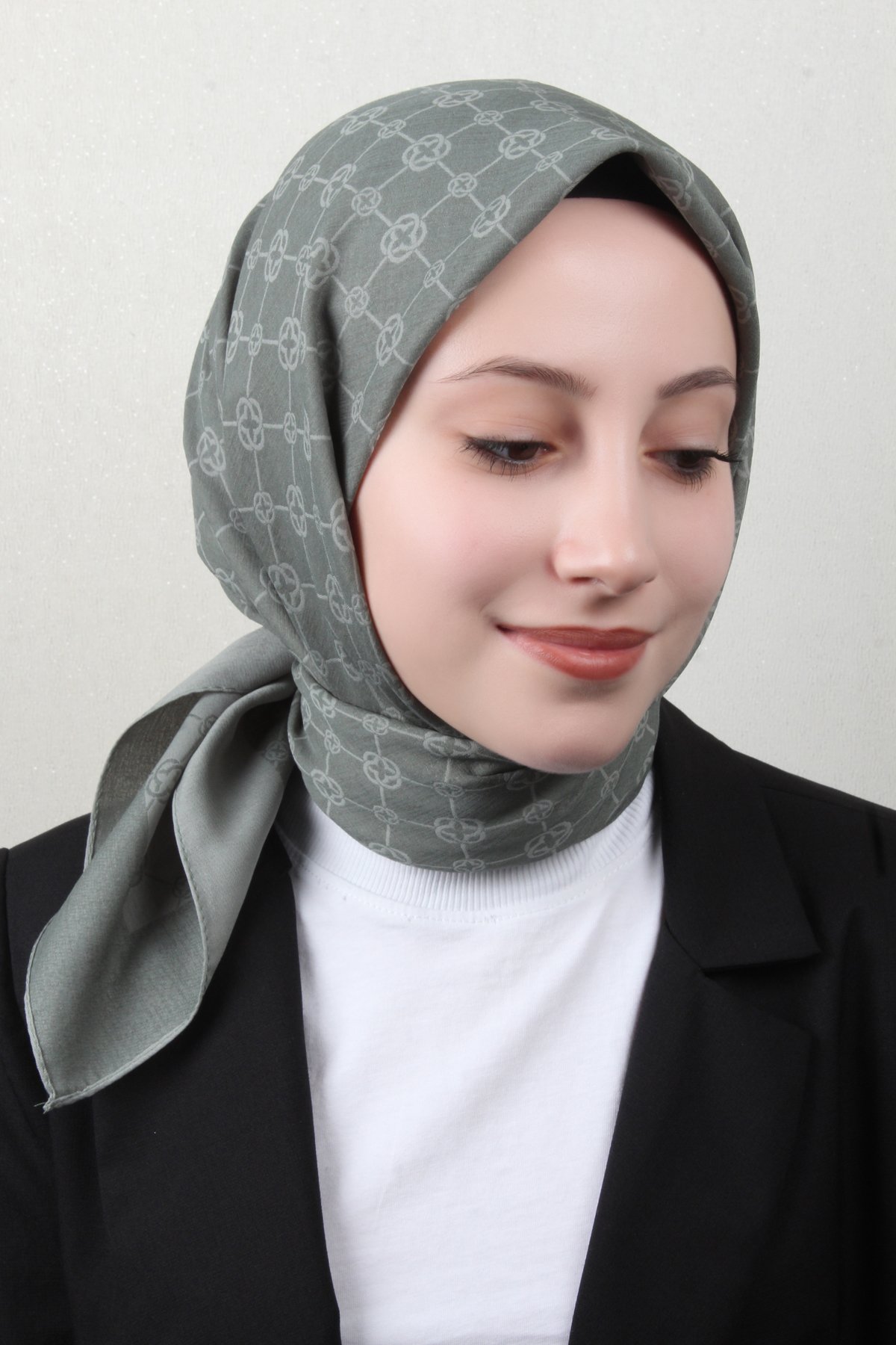 Aker Elegance Monogram Eşarp 1090500-951 Mint Yeşili