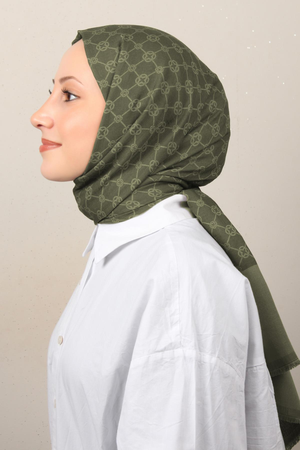 Aker Elegance Monogram Şal 1090100-934