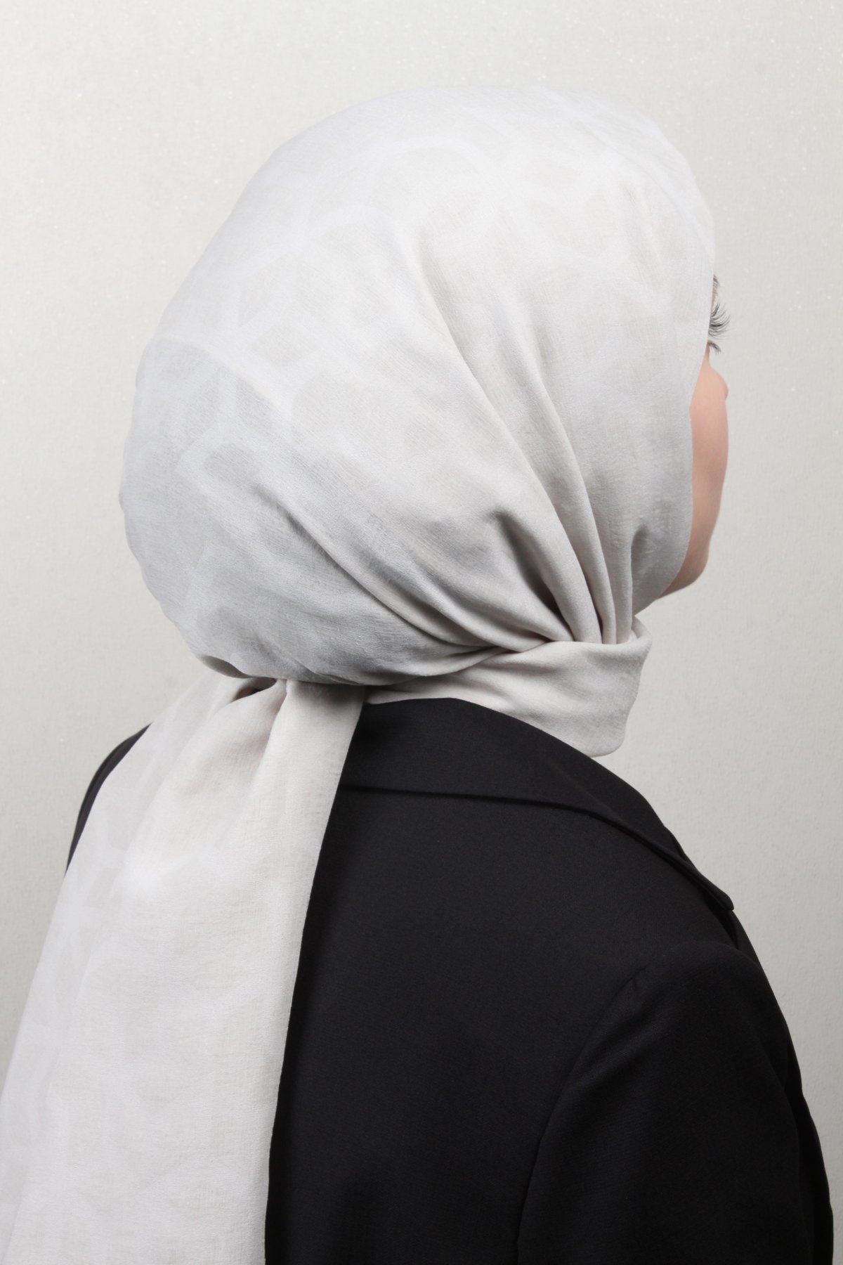 Aker Karma Şal 1040500-912 Taş